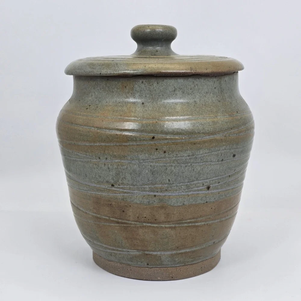 Vintage Studio Pottery Stoneware Canister Jar With Lid Green Brown Speckled 8.5